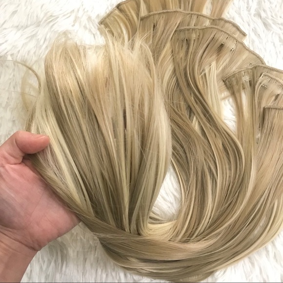 - 22” 16 Clips hair extension clip in main image 6